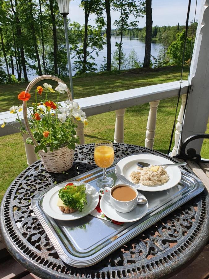 Hotel Neitsytniemen Kartano Oy Virasoja Zewnętrze zdjęcie