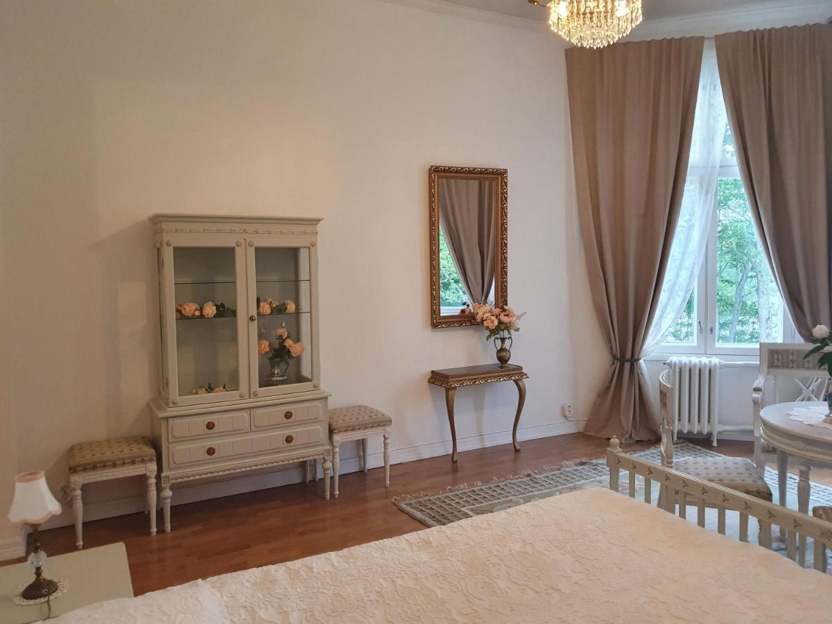Hotel Neitsytniemen Kartano Oy Virasoja Zewnętrze zdjęcie
